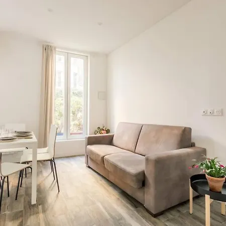 Batignolles Charming And Cozy For 8p * Parigi